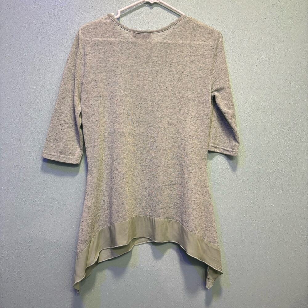 NWT Simply Noelle Heather Green Asymmetrical 3/4 Sleeve Tunic Size S/M - Picture 6 of 8